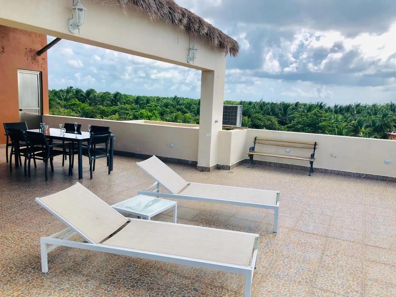 Ocean Beach V.I.P Apartment Cozumel